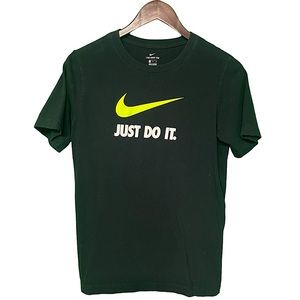 Nike Boy’s “Just Do It” Short Sleeve XL